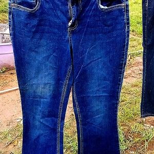 Women's jeans